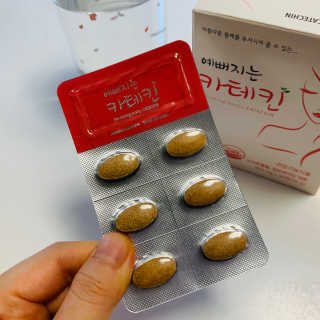 예뻐지는카테킨 예뻐지는 카테킨 1박스 1개월분 — 5점을 준 리뷰어가 2020년 2월 올린 사용 사진