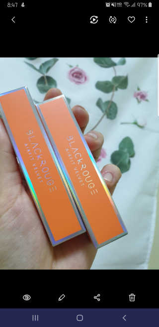 [블랙루즈] 에어 핏 벨벳 틴트3 택1+랜덤1 — 1.5점을 준 리뷰어가 2019년 3월 올린 사용 사진