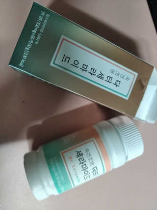 닥터라이즈 속건조엔 닥터세라마이드 60정 X 1병 — 5점을 준 리뷰어가 2020년 2월 올린 사용 사진