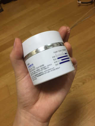 오메디 시크릿화이트 인텐시브크림 — 5점을 준 리뷰어가 2017년 1월 올린 사용 사진
