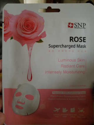 SNP Supercharged Mask_Rose Centifoli Flower — 5점을 준 리뷰어가 2018년 12월 올린 사용 사진