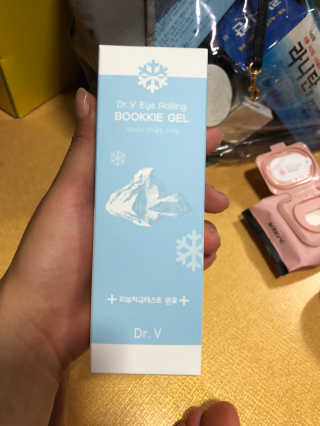 닥터브이 아이롤링 부키겔 — 5점을 준 리뷰어가 2018년 7월 올린 사용 사진