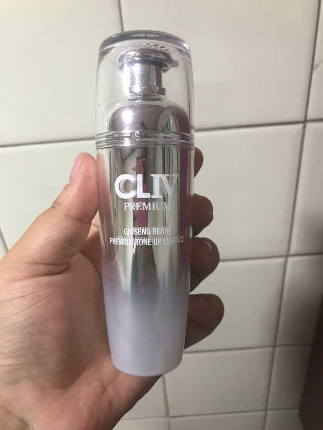 진생베리 프리미엄 톤 업 에센스 리뷰 사진