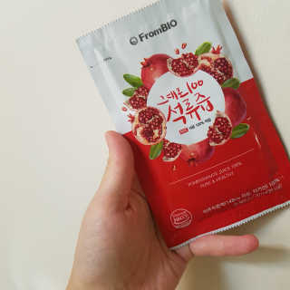 프롬바이오 오직 석류만 [그대로100 석류즙] 하루 1포로 건강하게 — 5점을 준 리뷰어가 2019년 9월 올린 사용 사진