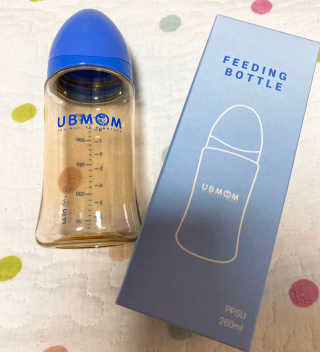 유비맘 PPSU 젖병 노꼭지_260ml_컬러 랜덤 발송 — 5점을 준 리뷰어가 2020년 3월 올린 사용 사진