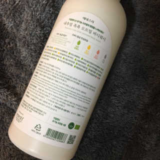 (주)에네스티 내추럴 촉촉  오트밀 바디워시 500ml — 5점을 준 리뷰어가 2019년 11월 올린 사용 사진