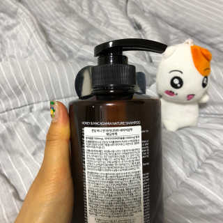 쿤달 네이처 샴푸 — 5점을 준 리뷰어가 2018년 7월 올린 사용 사진