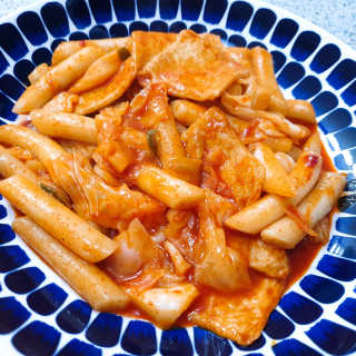 잠실맛집,홍코너떡볶이가우리집에[옛날맛,짜장맛옵션] — 5점을 준 리뷰어가 2019년 12월 올린 사용 사진
