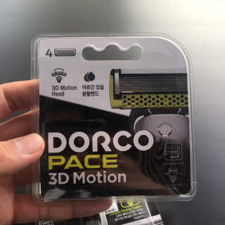 [도루코 페이스] 3D Motion 면도기 + 면도날 — 5점을 준 리뷰어가 2019년 10월 올린 사용 사진