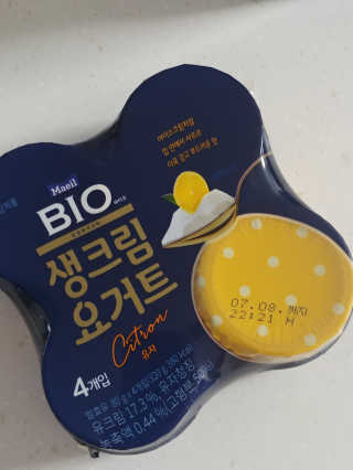 [매일 바이오] 생크림요거트 플레인 12개 + 유자 12개 — 5점을 준 리뷰어가 2019년 6월 올린 사용 사진