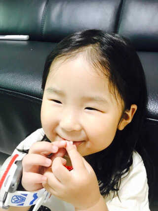 메디미 인탁트 테디베어 포도당 딸기맛 — 5점을 준 리뷰어가 2017년 6월 올린 사용 사진