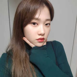 JM솔루션 물광 커버 파운데이션 럭셔리 — 4점을 준 리뷰어가 2019년 1월 올린 사용 사진