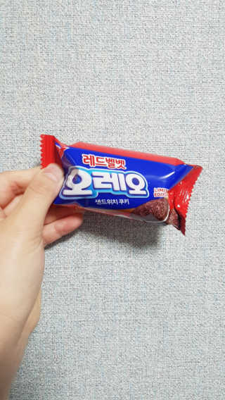 오레오 레드벨벳 — 4.83점을 준 리뷰어가 2018년 1월 올린 사용 사진