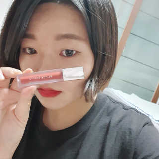 [블랙루즈] 에어 핏 벨벳 틴트4 1+1 — 3.5점을 준 리뷰어가 2019년 7월 올린 사용 사진