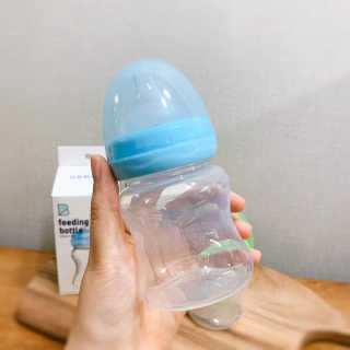 유비맘 신생아젖병 120ml 트리플팩_ 젖꼭지 포함 — 4.5점을 준 리뷰어가 2020년 1월 올린 사용 사진