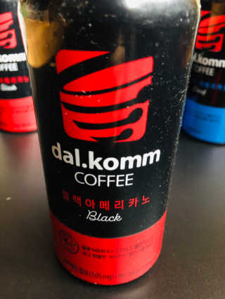 [빙그레] 달콤커피 콜라보 디카페인, 블랙 아메리카노 — 5점을 준 리뷰어가 2019년 1월 올린 사용 사진