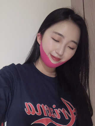 스케덤 펩타이드 리프팅밴드 — 4점을 준 리뷰어가 2019년 7월 올린 사용 사진