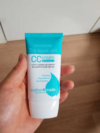 마더메이드 더 아쿠아라이트 CC크림 SPF50+ PA+++ — 5점을 준 리뷰어가 2019년 4월 올린 사용 사진