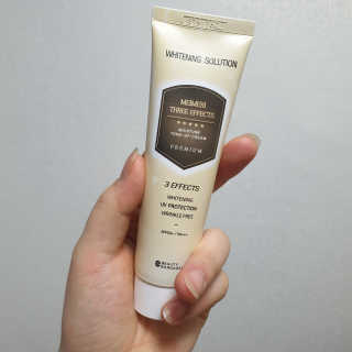 메이메리 쓰리이펙츠 모이스처 톤업크림 50ml — 3점을 준 리뷰어가 2020년 1월 올린 사용 사진