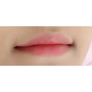 손앤박(SON&PARK) 손앤박 립크레용 드라이 플라워 — 4.67점을 준 리뷰어가 2017년 10월 올린 사용 사진