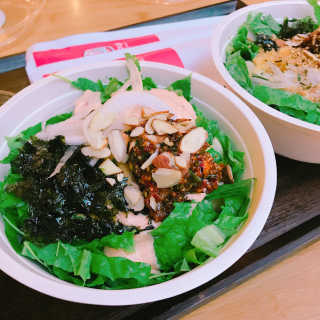 비비다; 낙지 [비비다;낙지 현백 판교점] 낙지 비빔밥 4개 中 택2 — 4점을 준 리뷰어가 2018년 9월 올린 사용 사진