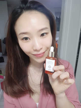 비건화장품 멜릭서 피부 활력 부스터 멜릭서 비타민 세럼 — 5점을 준 리뷰어가 2019년 2월 올린 사용 사진