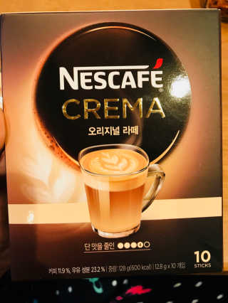 네스카페 코리아 네스카페 크레마 — 5점을 준 리뷰어가 2018년 1월 올린 사용 사진