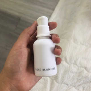 ROSE BLANCHE 로제블랑쉐 인텐시브 수딩 세럼 — 4.5점을 준 리뷰어가 2019년 7월 올린 사용 사진