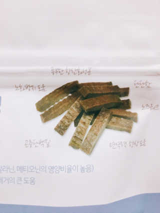 푸디웜 주식회사 [푸디웜] 강아지 저알러지 수제간식 3종세트 — 5점을 준 리뷰어가 2018년 11월 올린 사용 사진