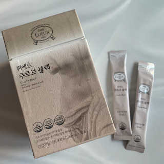 [하우투잇] 뤼에르 쿠르브 블랙 10ml x 30포 총 300ml — 3.5점을 준 리뷰어가 2020년 3월 올린 사용 사진