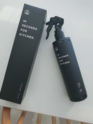 PEACE MOMENT 피스모먼트 인세컨즈포키친 320mL 천연살균소독제 — 5점을 준 리뷰어가 2018년 10월 올린 사용 사진