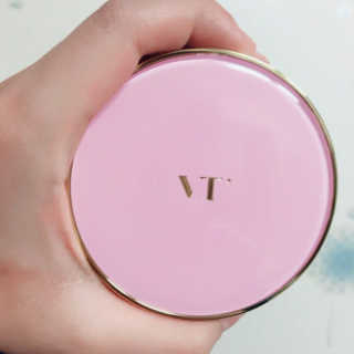 브이티 코스메틱 VT 리얼 콜라겐 팩트 — 3.67점을 준 리뷰어가 2017년 4월 올린 사용 사진