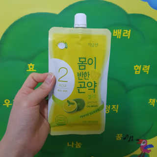 몸반곤 몸이반한 이중 곤약젤리 저칼로리4종_총8파우치 — 5점을 준 리뷰어가 2019년 3월 올린 사용 사진