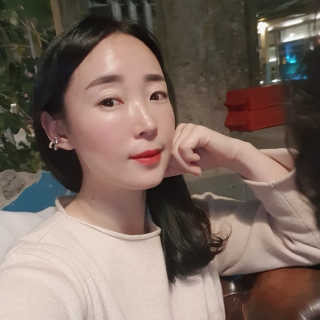 키픔 ETERNAL earcuff_이터널 이어커프 — 5점을 준 리뷰어가 2020년 2월 올린 사용 사진