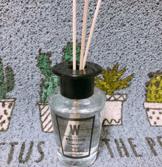 더블유드레스룸 퍼퓸 디퓨저 70ml — 1.67점을 준 리뷰어가 2018년 7월 올린 사용 사진