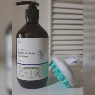 달리프 베러 퍼퓸 샴푸 1000ml 레이니데이 or 일랑로즈 — 5점을 준 리뷰어가 2020년 1월 올린 사용 사진