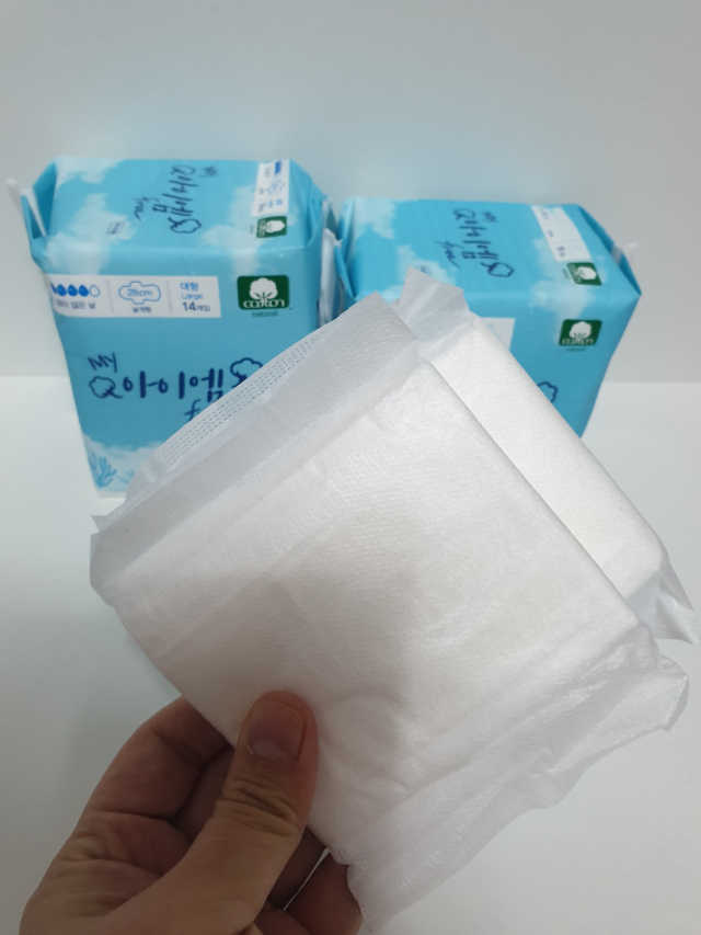 마이아이엠 생리대 리뷰 사진