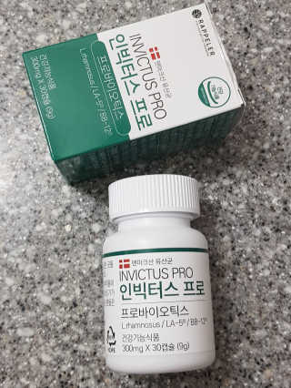 라플레 염창환 박사의 3세대 유산균, 인빅터스 프로 — 5점을 준 리뷰어가 2019년 8월 올린 사용 사진