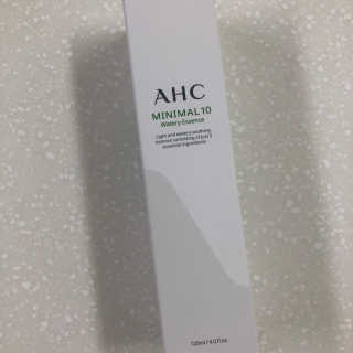 AHC 에이 에이치 씨 미니멀 10 워터리 에센스 — 5점을 준 리뷰어가 2018년 12월 올린 사용 사진