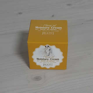 지고트 마유 모이스처 크림 70ml — 4.5점을 준 리뷰어가 2019년 8월 올린 사용 사진