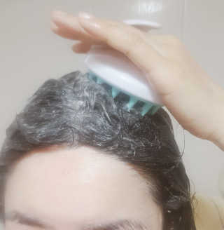 달리프 베러 퍼퓸 샴푸 1000ml 레이니데이 or 일랑로즈 — 5점을 준 리뷰어가 2020년 2월 올린 사용 사진