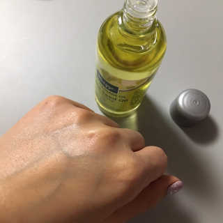 [크나이프] 그레이프씨드 슬리밍 마사지오일 100ml — 5점을 준 리뷰어가 2019년 8월 올린 사용 사진