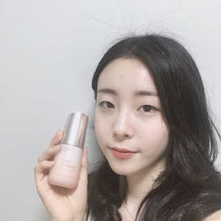 비스페라 피부균형을 맞추는 한방울의 힘, 타임 테라피 에센스 — 5점을 준 리뷰어가 2018년 3월 올린 사용 사진