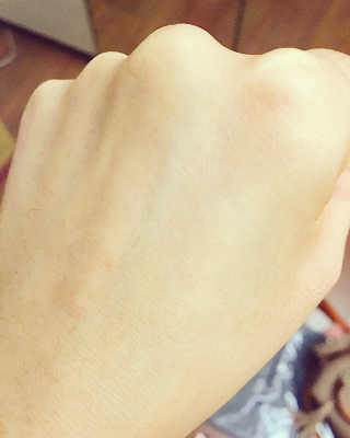 이솔화장품 이솔 세범 리스 포어 토너 200ml — 4.17점을 준 리뷰어가 2018년 8월 올린 사용 사진