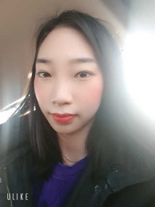 JM솔루션 물광 커버 파운데이션 럭셔리 — 4.5점을 준 리뷰어가 2019년 1월 올린 사용 사진