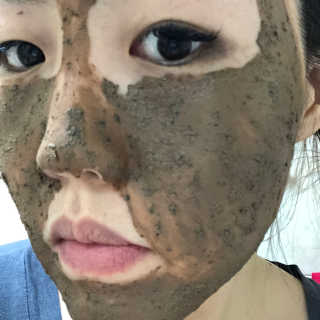 글랜무어 포어 포졸라닉 타이트닝 팩 — 5점을 준 리뷰어가 2018년 5월 올린 사용 사진
