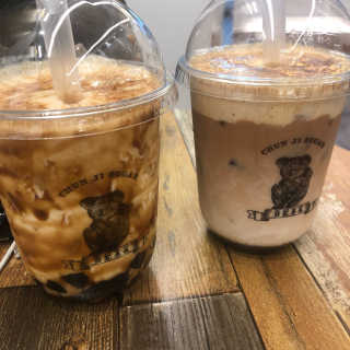 [춘지본가 강남점] 버블밀크티1 + 버블없는 음료1 — 5점을 준 리뷰어가 2019년 11월 올린 사용 사진
