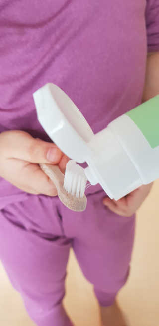 메디덴코 투투스 키즈 어린이 치약 — 4.5점을 준 리뷰어가 2020년 3월 올린 사용 사진