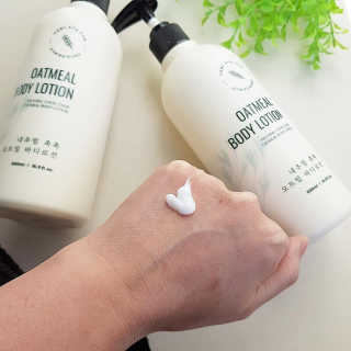 (주)에네스티 내추럴 촉촉  오트밀 바디로션 500ml — 4점을 준 리뷰어가 2020년 3월 올린 사용 사진