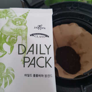 (주)쟈뎅 [쟈뎅] 클래스 신선한 하루 원두+여과지 SET — 2.5점을 준 리뷰어가 2019년 3월 올린 사용 사진